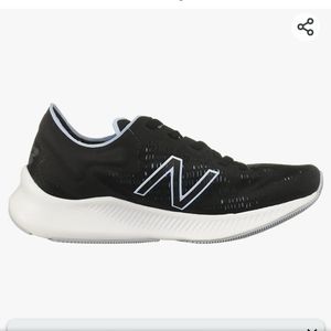 New Balance PESU running shoes